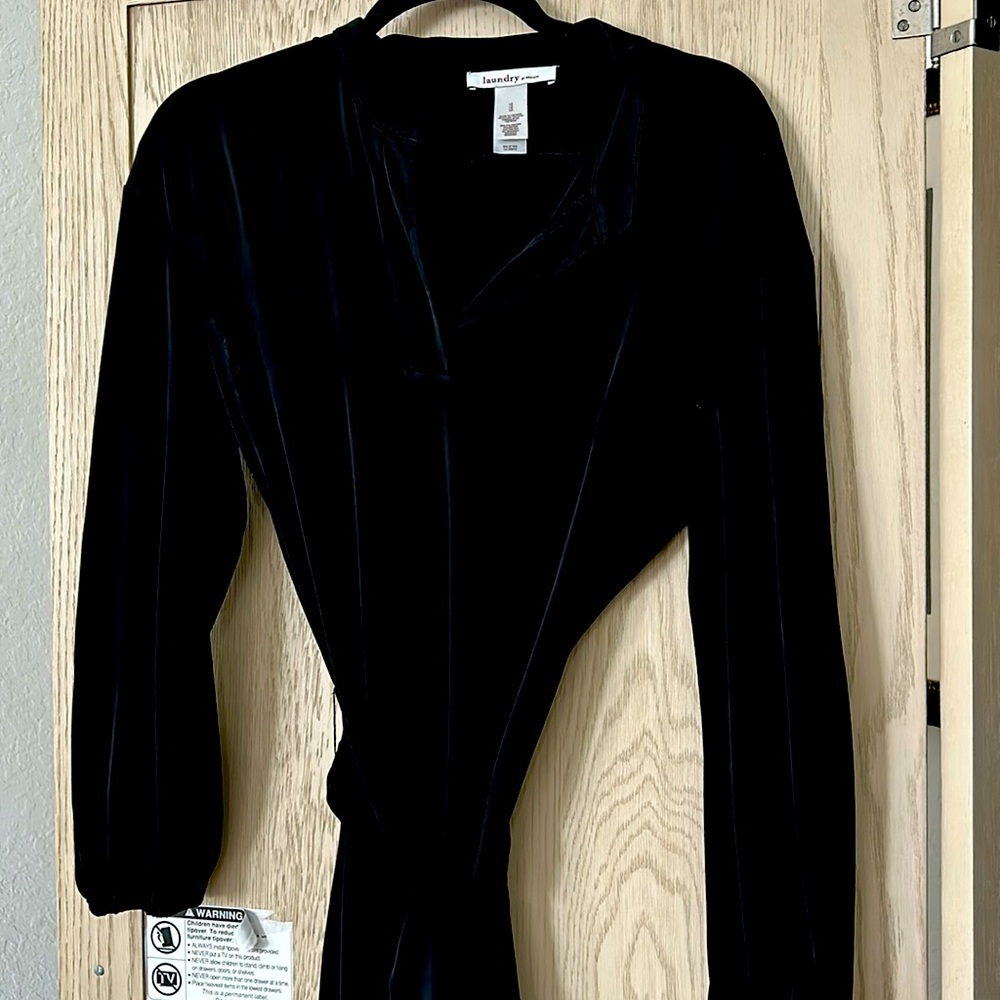 Women’s dress
